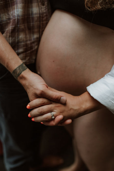 Bristol maternity Photography - photography by holly ferrand