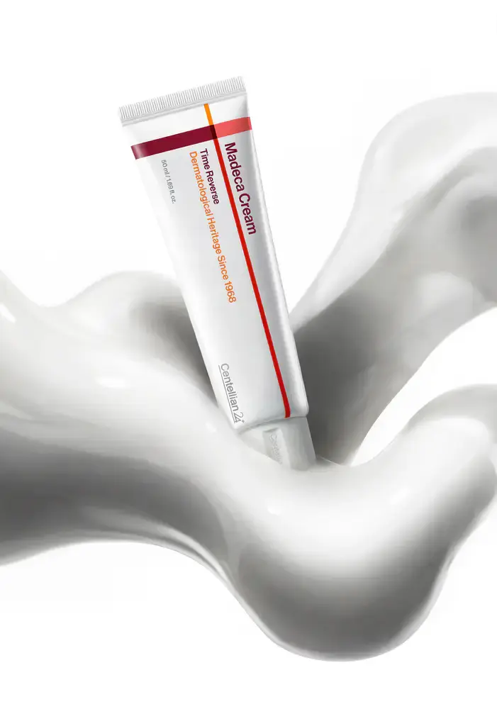 Miniatura: Crema antiedad Centellian24 Madeca Cream Time Reverse, crema facial que mejora firmeza y suaviza líneas finas.