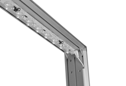 Mobile Alu Leuchtwand mit integrierten LEDs und Kabelführung im Seitenprofil