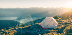 Camping dans les montagnes