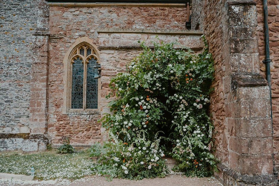 Floral Arch_edited.jpg
