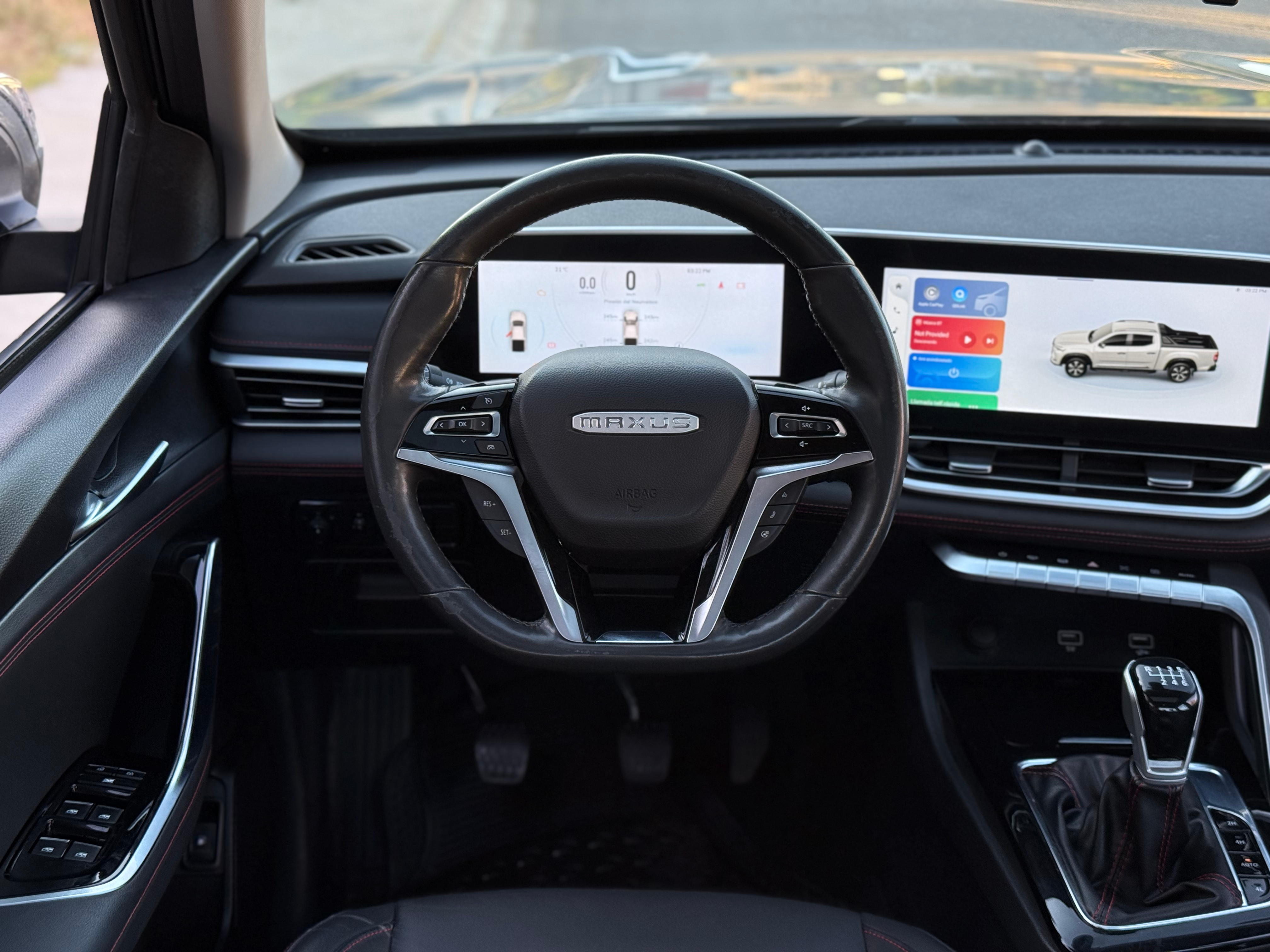 Maxus T90 — foto 15 de 17