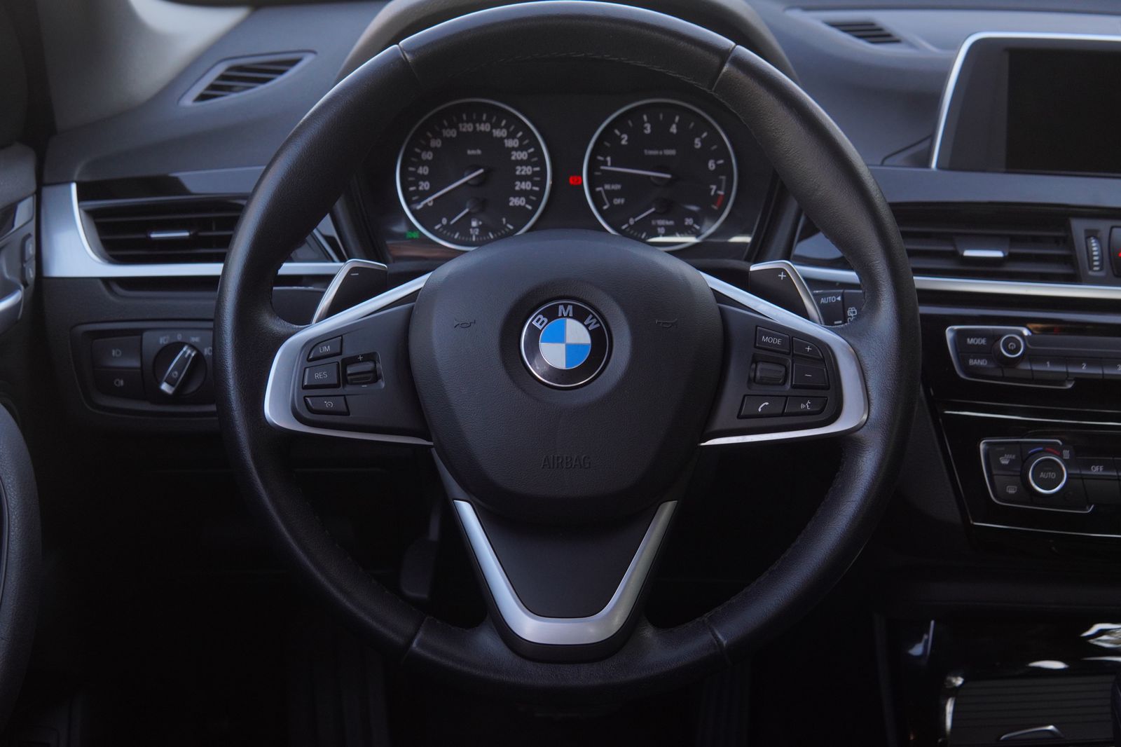 BMW X1 2.0 At S-Drive — foto 16 de 19
