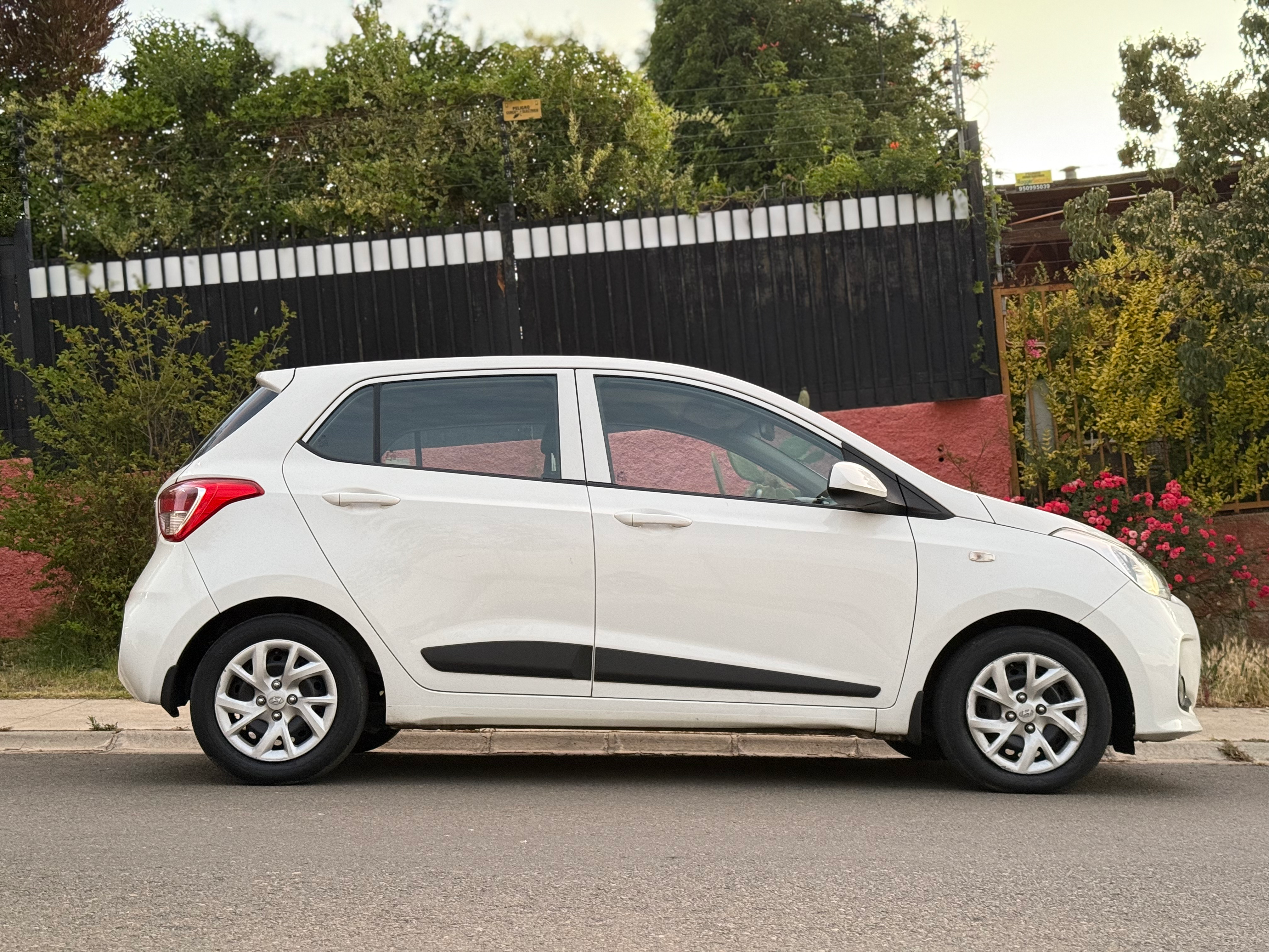 Hyundai Grand I10 — foto 4 de 7