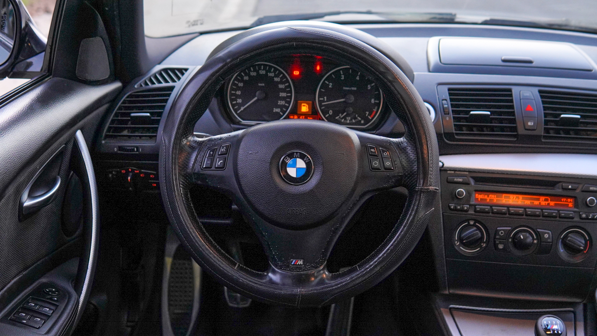 BMW 116I — foto 15 de 15