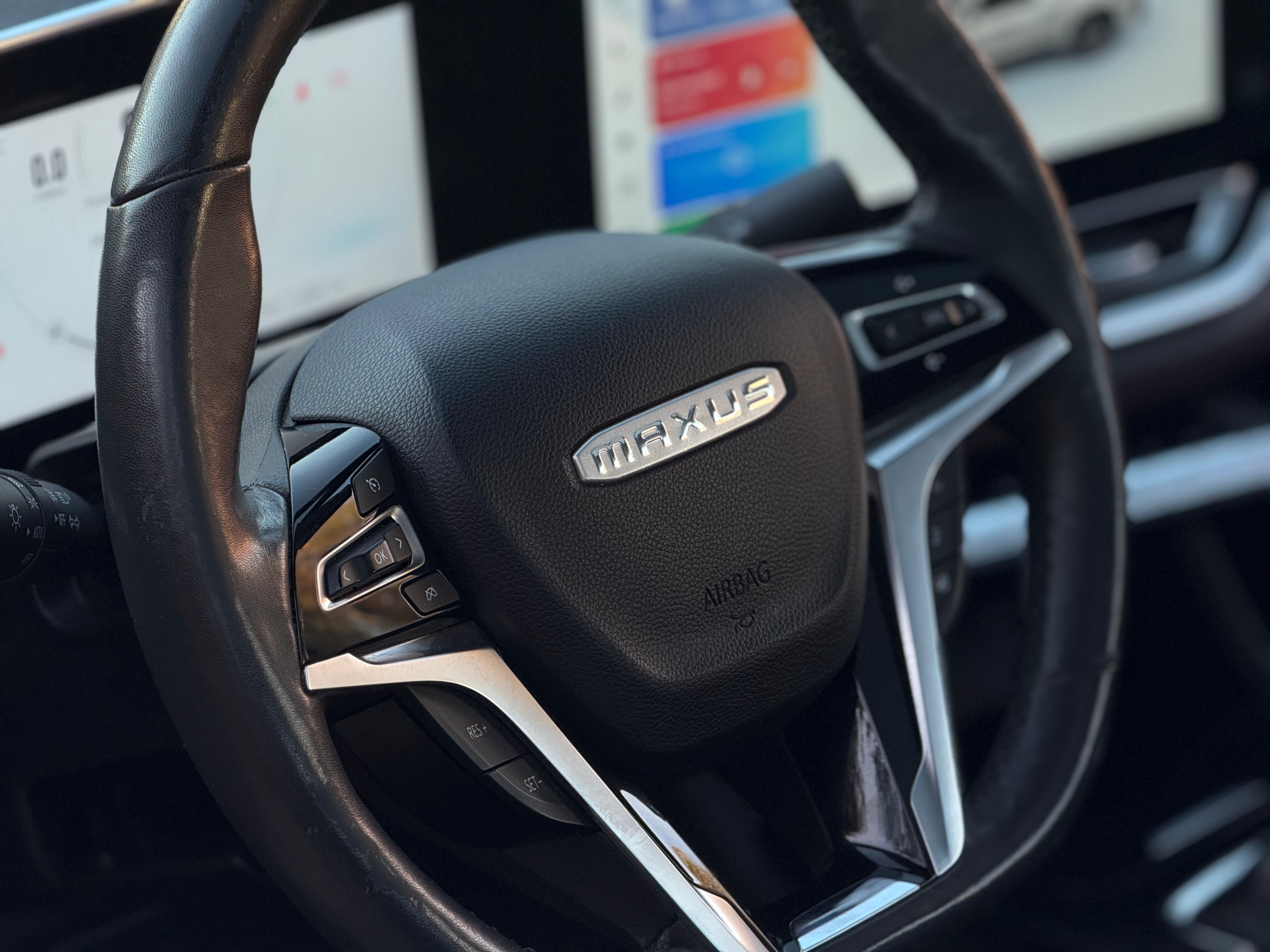 Maxus T90 — foto 16 de 17