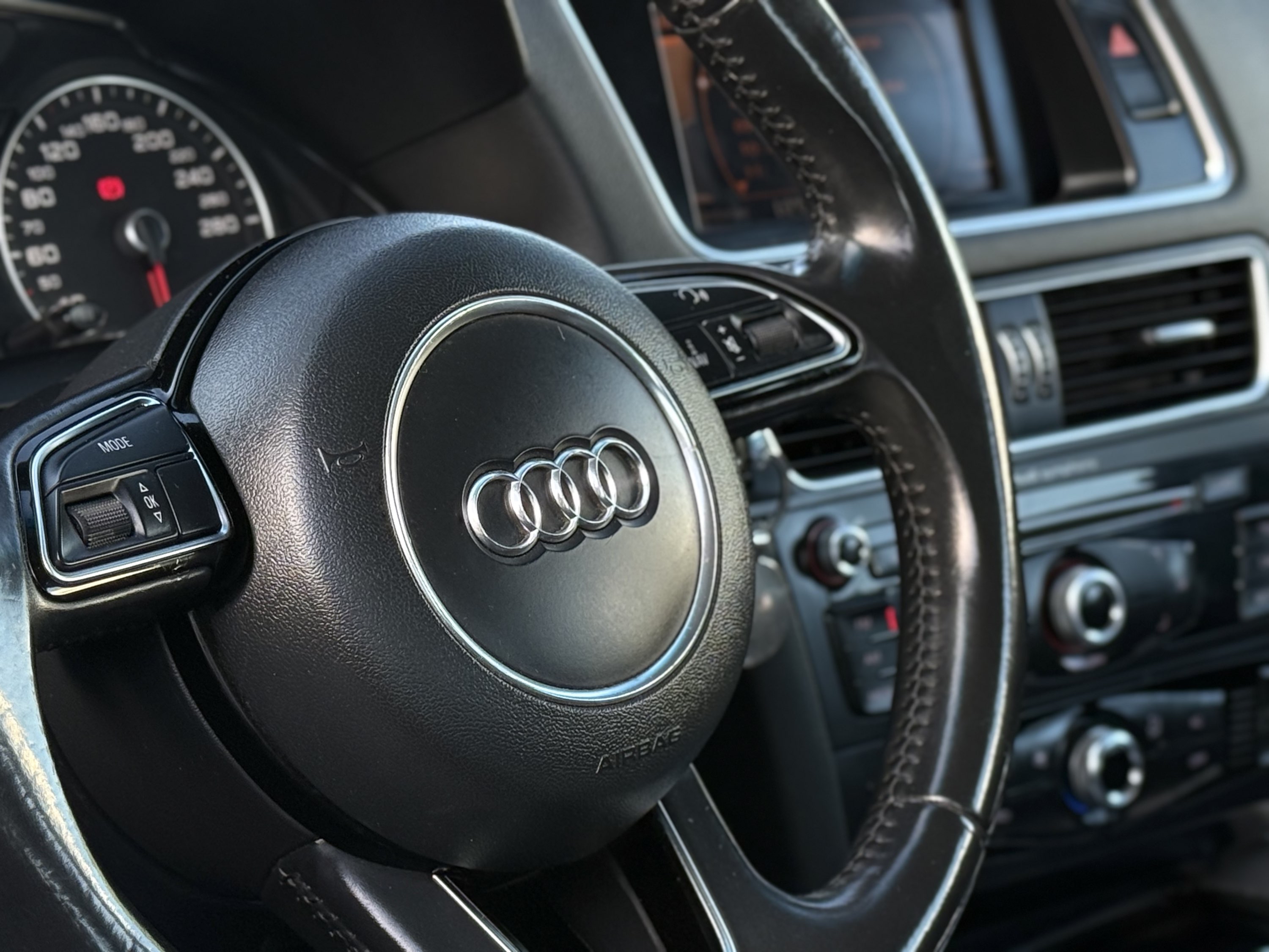Audi Q5 — foto 17 de 18