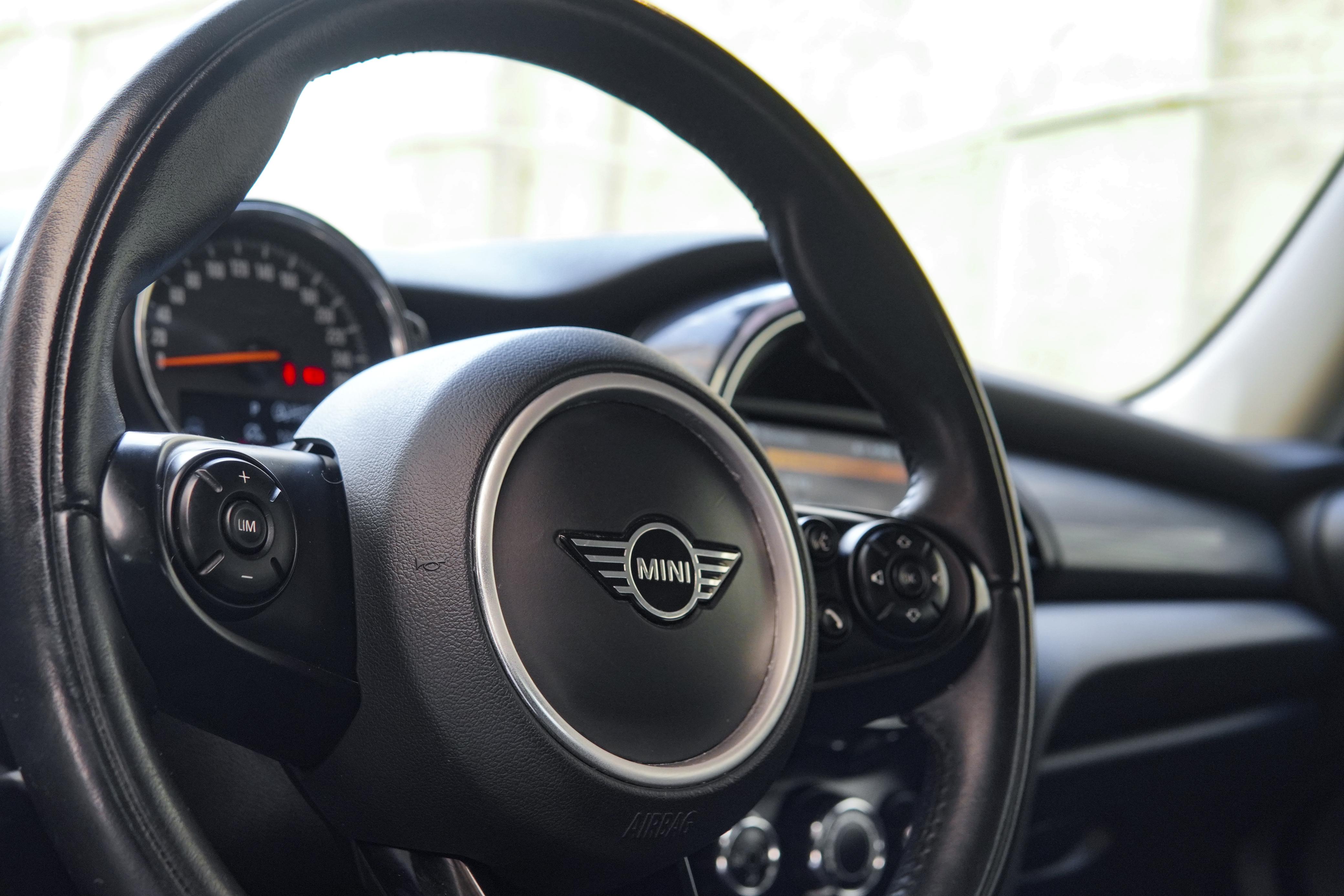 MINI Cooper Salt 1.5T At 3P — foto 16 de 19