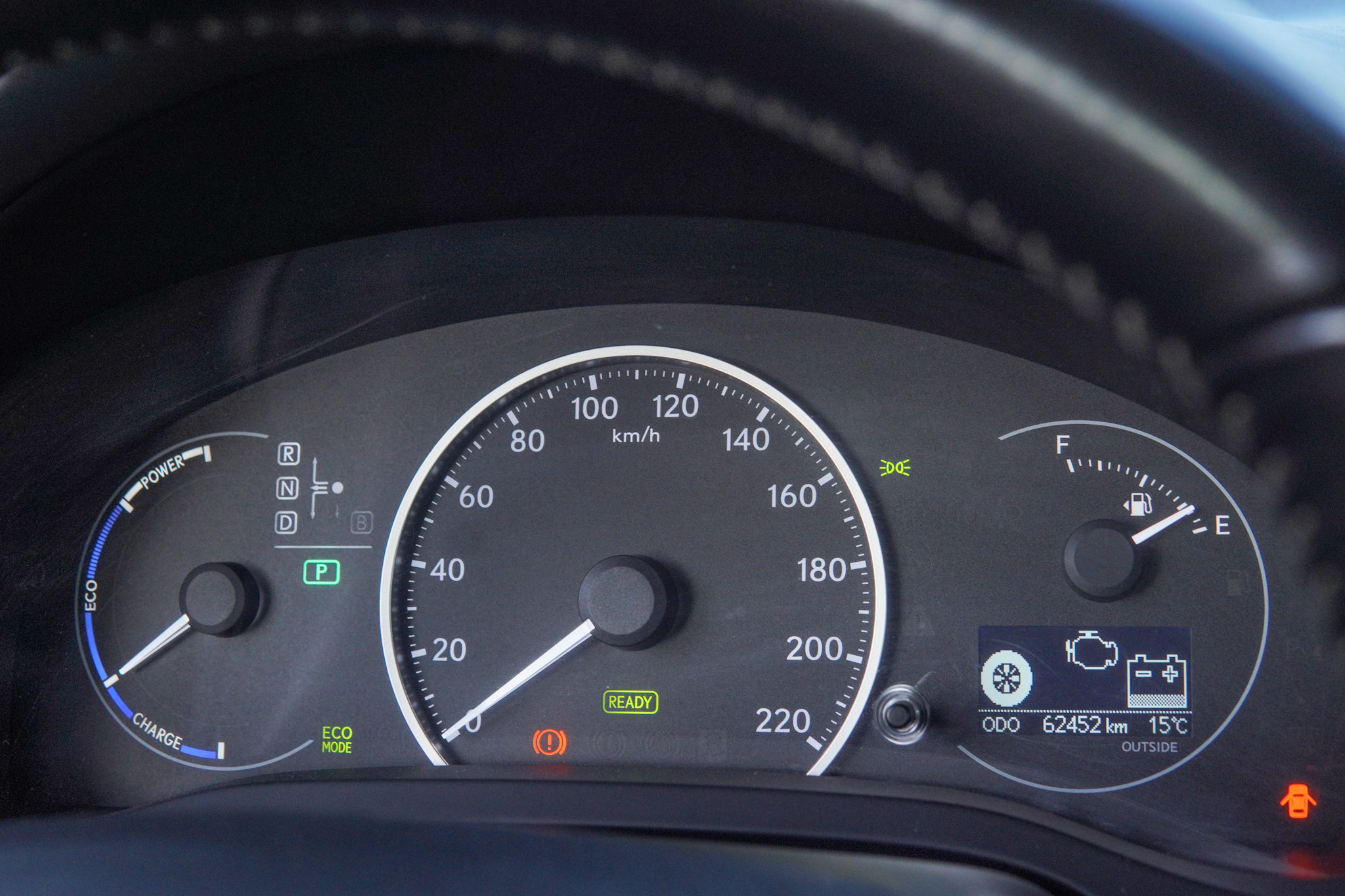 Lexus Ct200H — foto 18 de 19