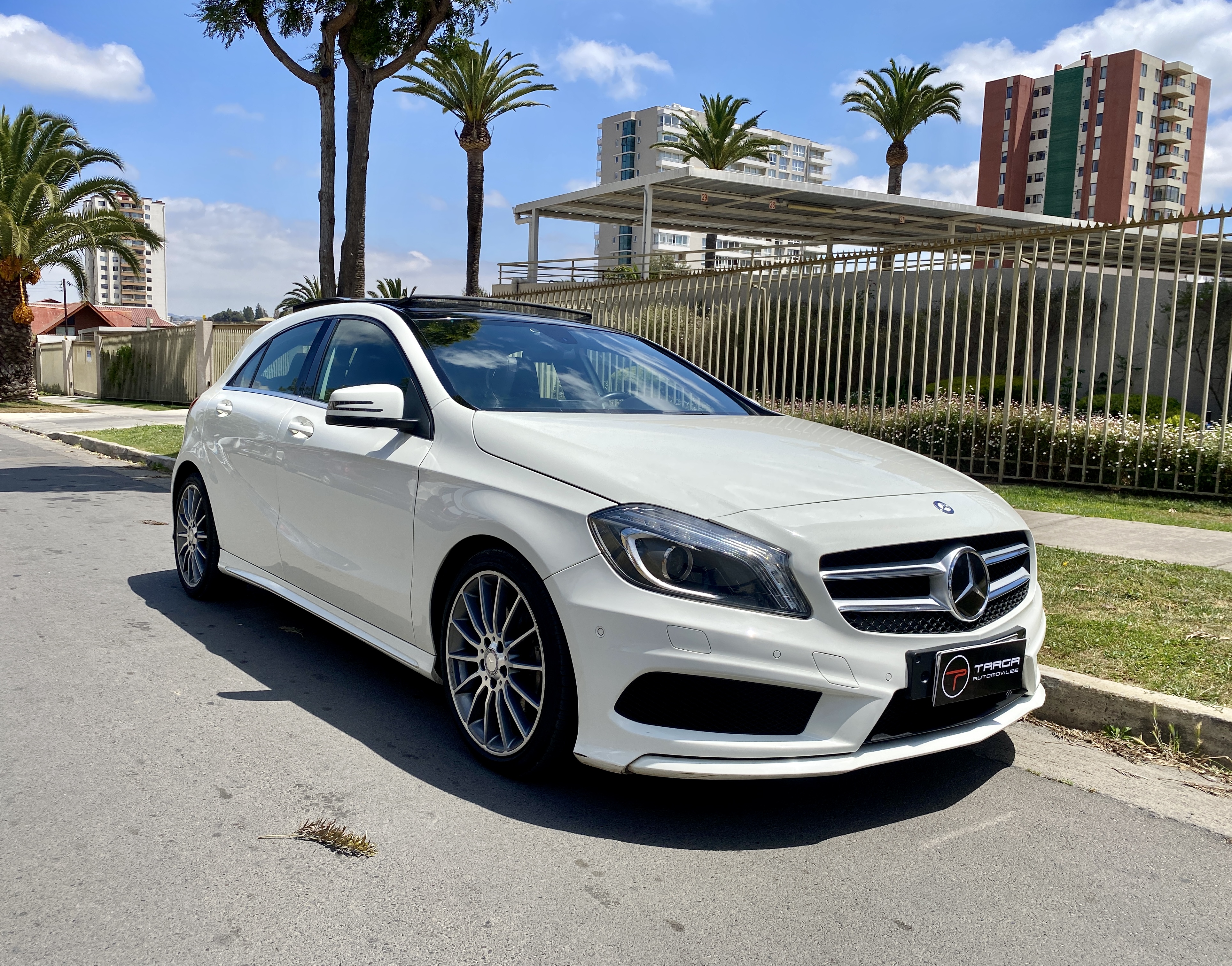 Mercedes-Benz A200