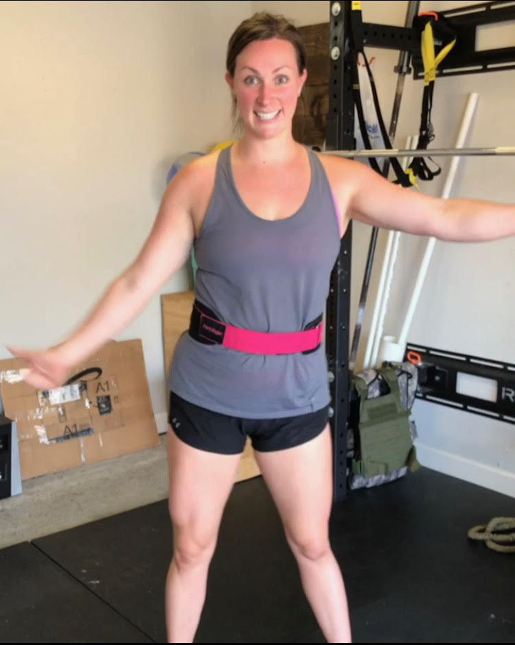 woman wearing weightlifting belt