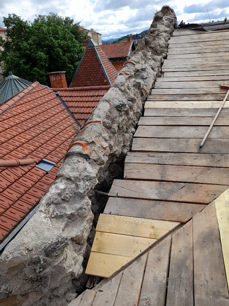 Toiture mur mitoyen Puy