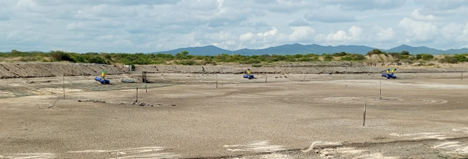 clean sludge-free shrimp pond bottom in Ecuador