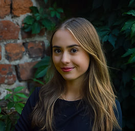 Michalina R (1)_edited.jpg