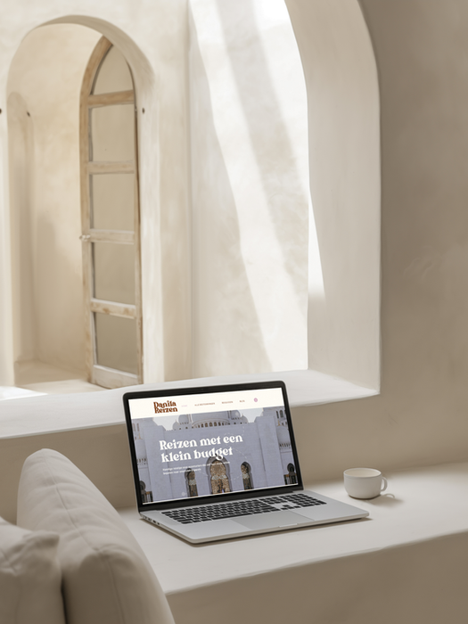 Case Danila Reizen: op maat gemaakt webdesign