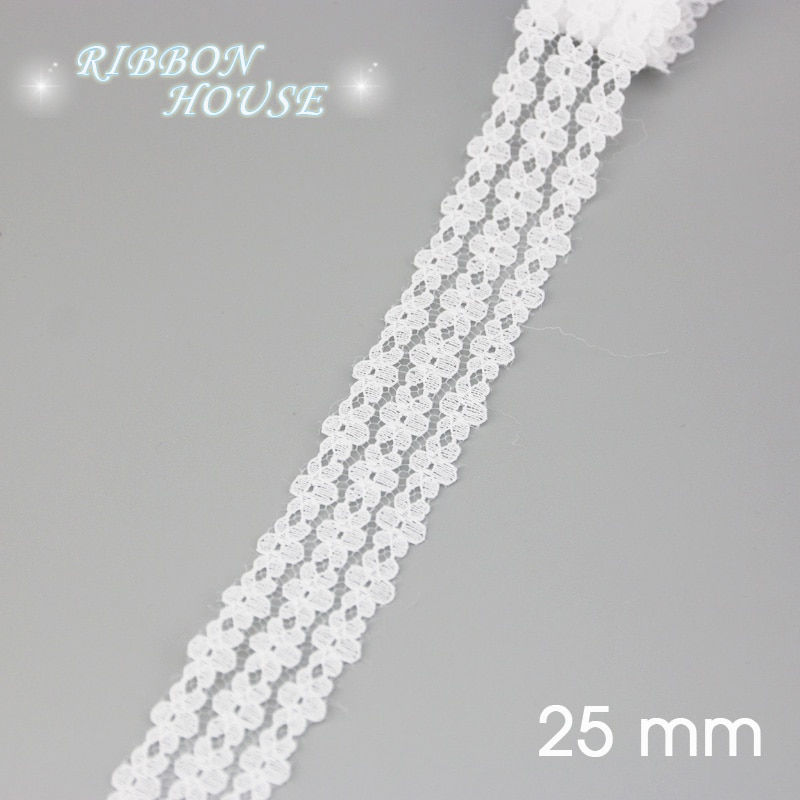 الصورة المصغرة: (5 Yards/Roll) White Lace Fabric Webbing Decoration Packing Material Roll