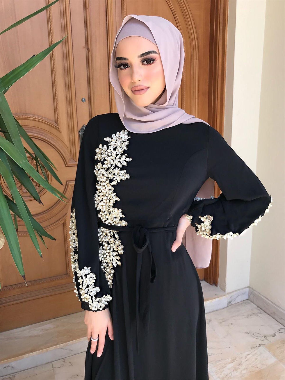 Thumbnail: Muslim Embroidery Kaftan Women Evening Party Long Sleeves Dress