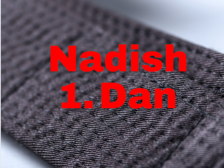 Erfolgreicher Jahresabschluss: 1. Dan für Nadish und erfolgreiche Kyu-Prüfungen