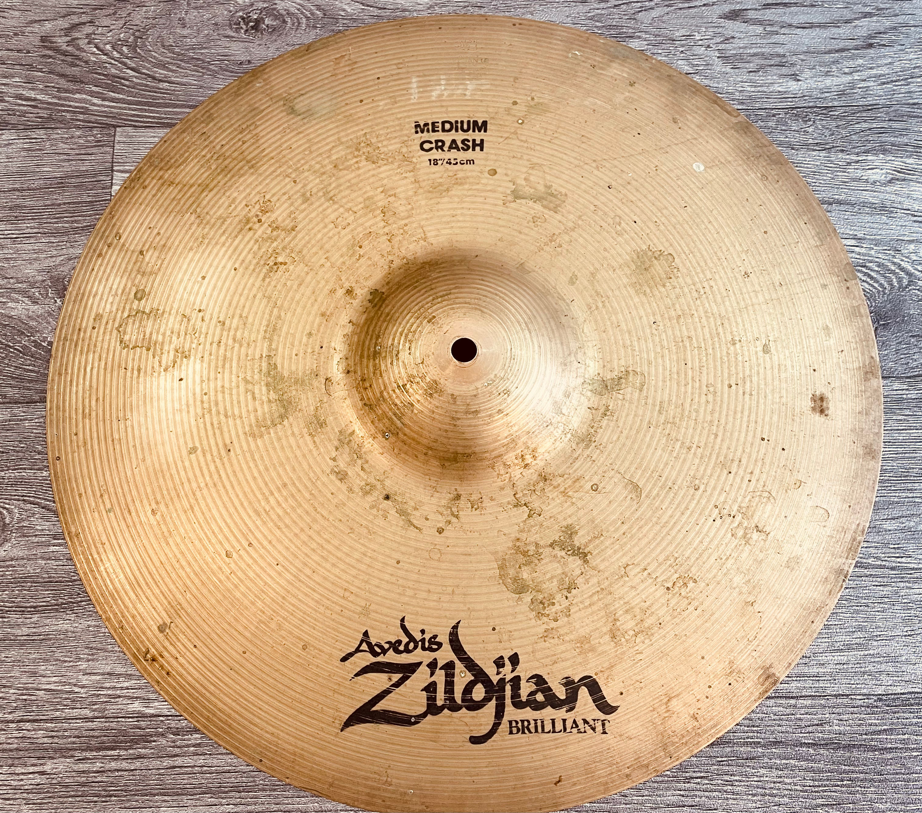 Zildjian Avedis 18” Medium Crash