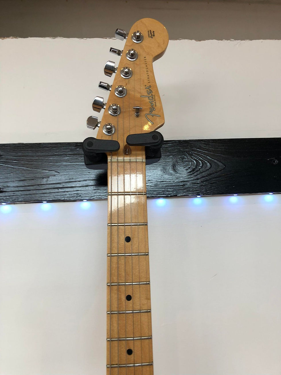 Thumbnail: Fender USA Standard Stratocaster 2008