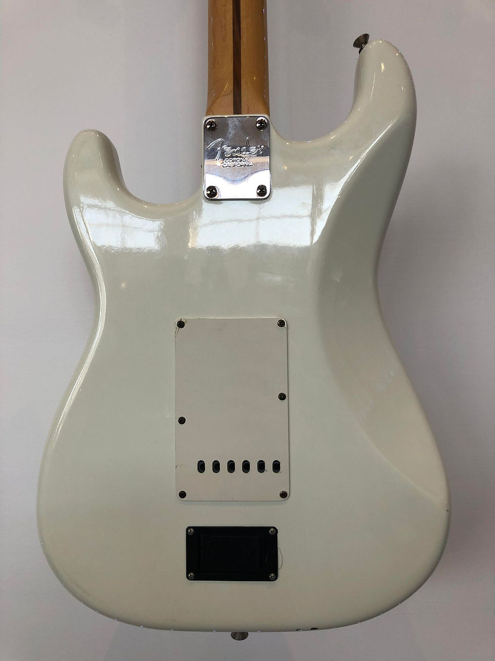 Thumbnail: Fender USA Stratocaster 2005 Olympic White