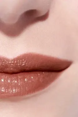 Thumbnail: Chanel rouge coco flash Hydrating Vibrant Shine Lip Colour #134 Lust