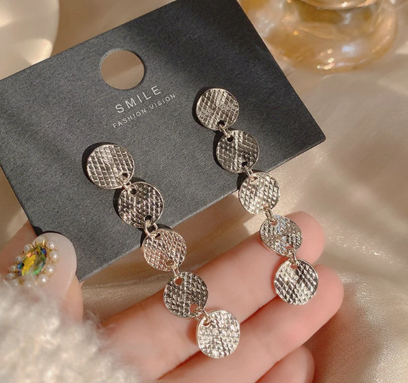 縮圖：Geometric Round Long Drop Earrings