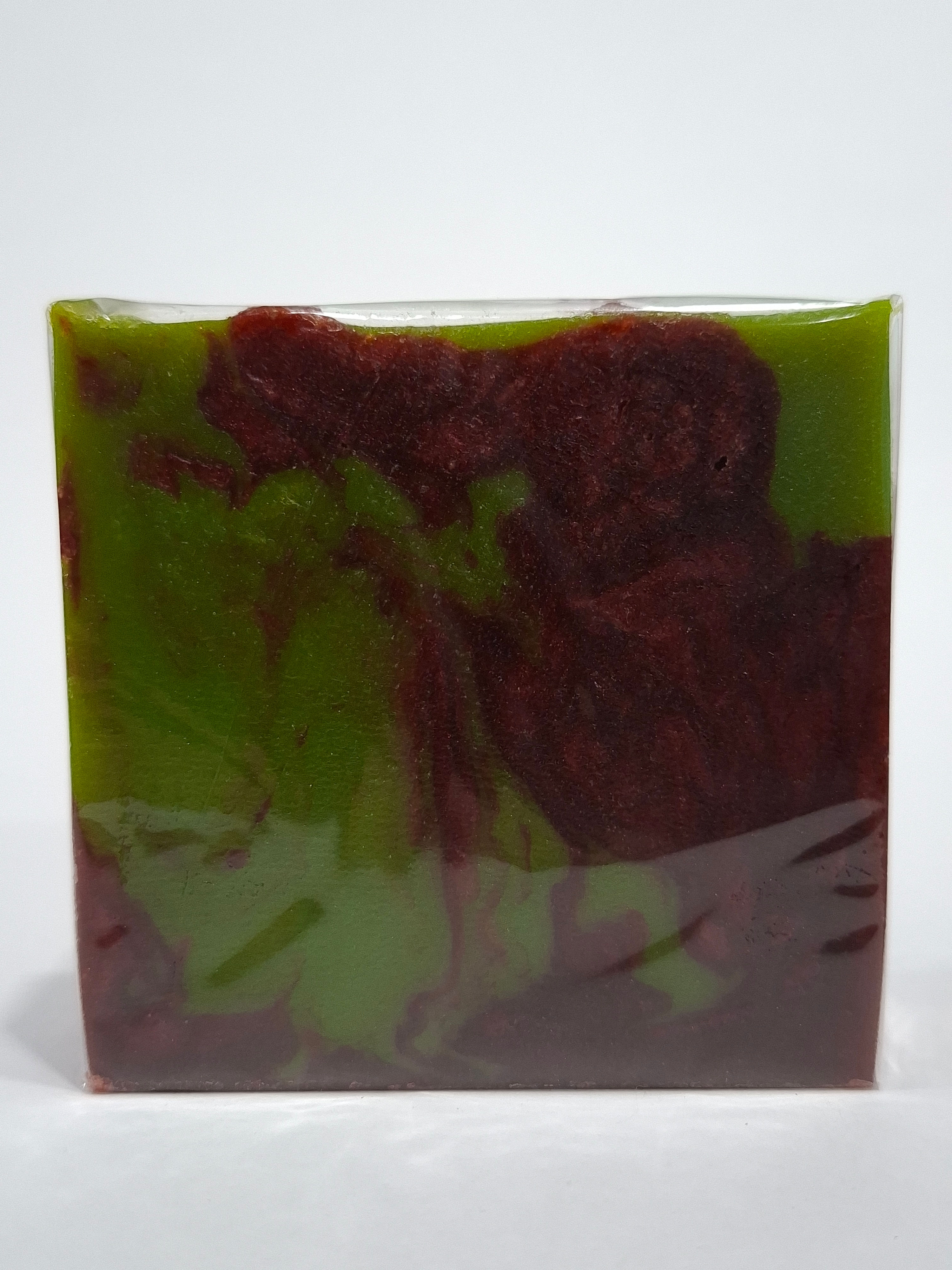 Barbatimão, Aloe Vera & Calendula Vegan Soap