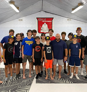 Photo de groupe de tous les élèves avec le coach