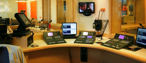 "Dosis" semanal de Activa Canarias
en la radio