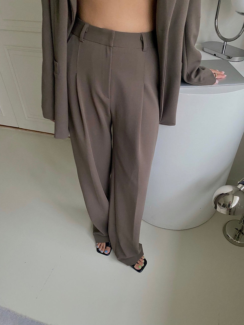 Thumbnail: Women's fall Brown Blazer and Pants on model