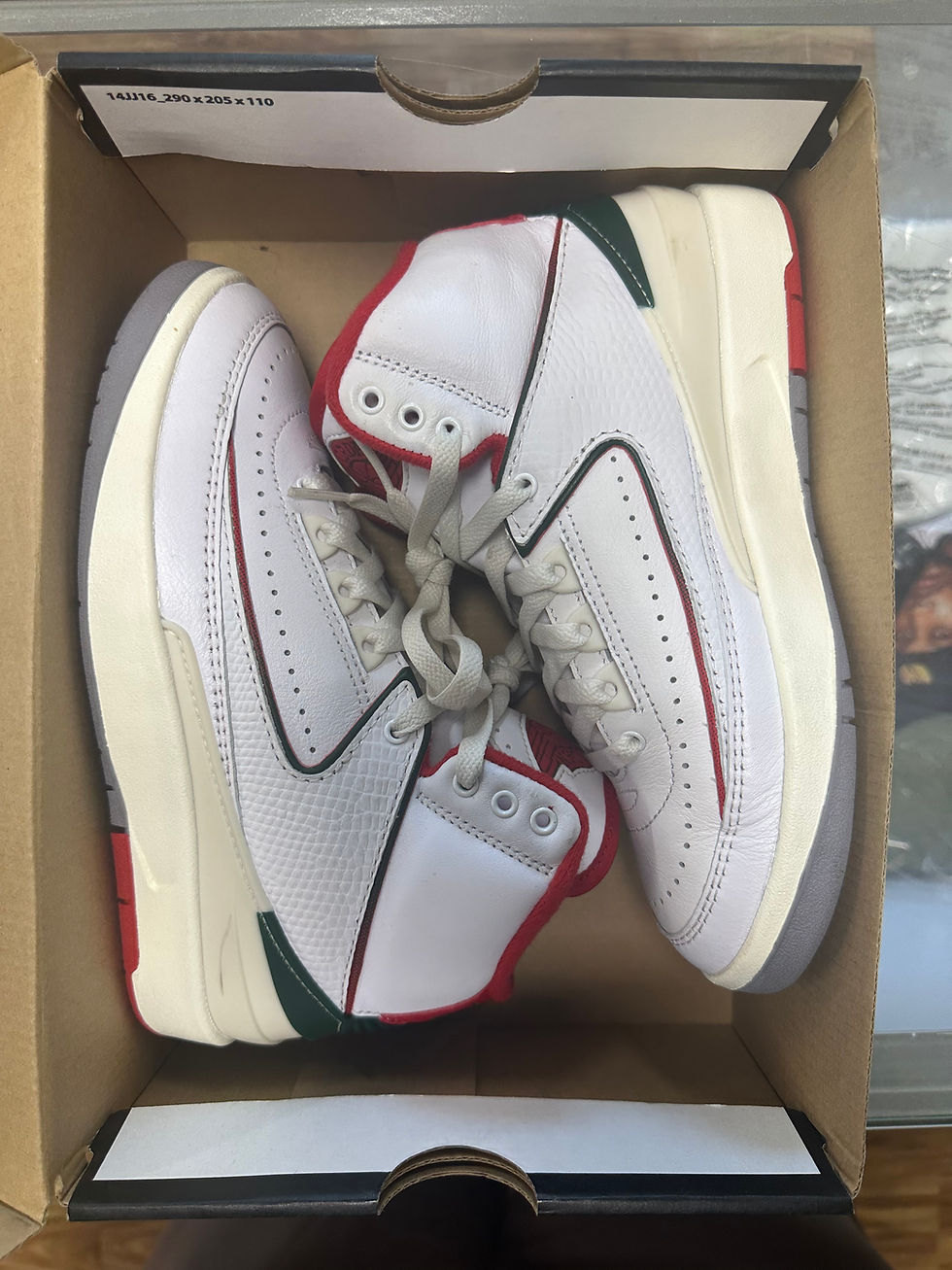 Thumbnail: Jordan 2 “Origins” sz 4 Pre-Owned 