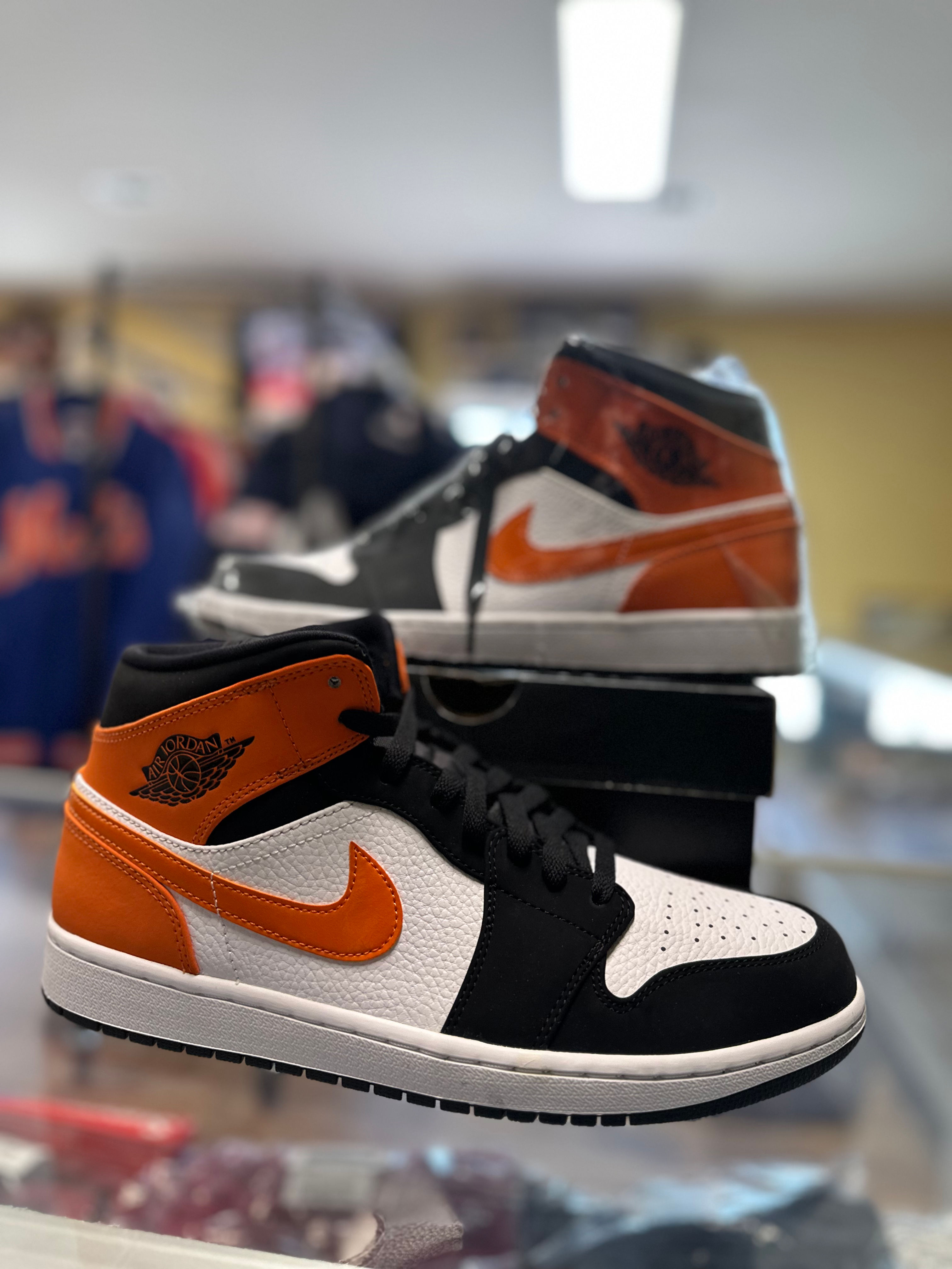 Jordan 1 Mid “Shattered Backboard” sz 10 New 