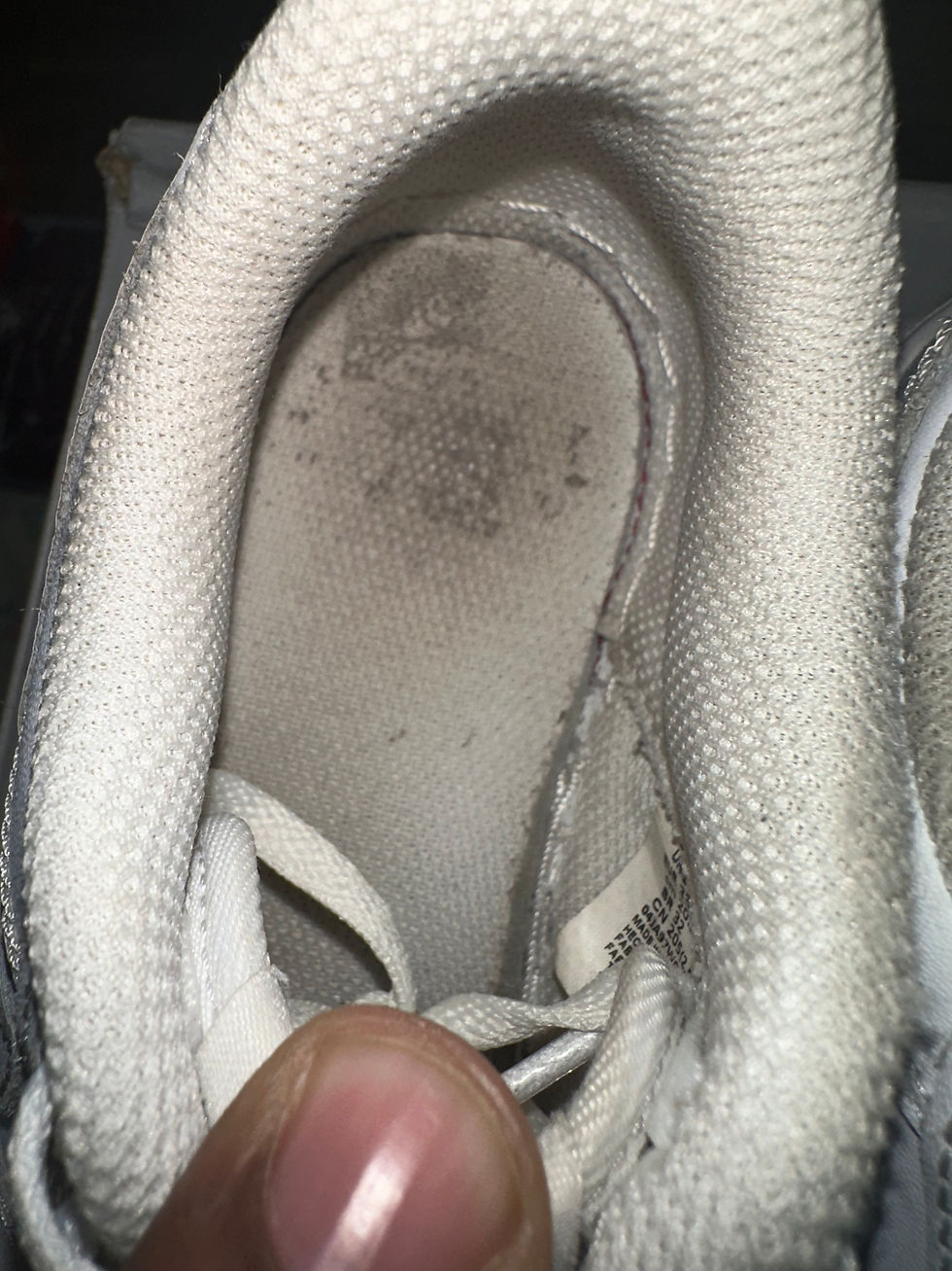 Thumbnail: Air Force 1 “Triple White” sz 1.5 Pre-Owned 