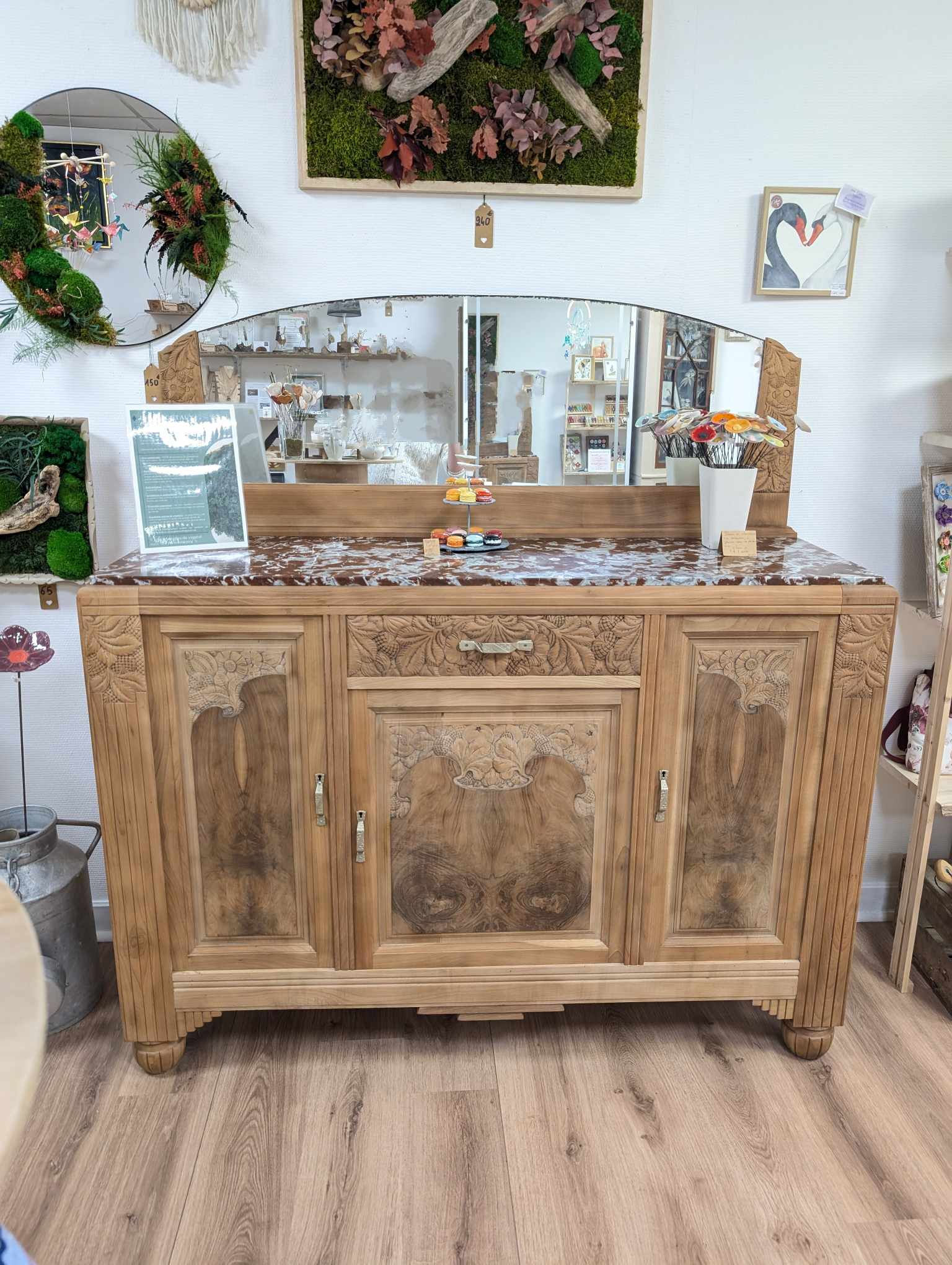 Buffet art déco en noyer