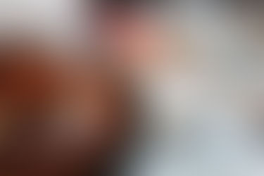 L’Épiphanie approche à grands pas. Voici la recette de la galette des rois 100% faite maison, de la pâte feuilletée à la crème frangipane. Un vrai régal !