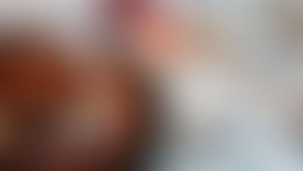 L’Épiphanie approche à grands pas. Voici la recette de la galette des rois 100% faite maison, de la pâte feuilletée à la crème frangipane. Un vrai régal !