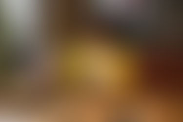 Influenceuse se filmant.