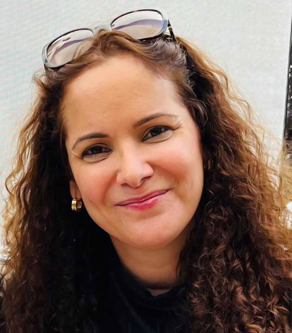 גב' חן אלמוג