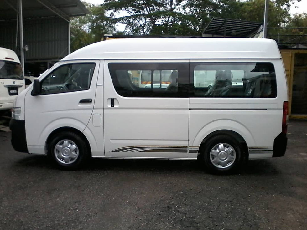 Thumbnail: OUT -  FOTON VIEW C2 - 10 SEATER (DIESEL) HIGH ROOF WINDOW VAN