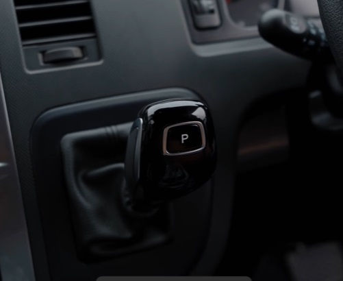 Thumbnail: FOTON VIEW C2-2.0AT (AUTO)  PANEL / SEMI PANEL VAN