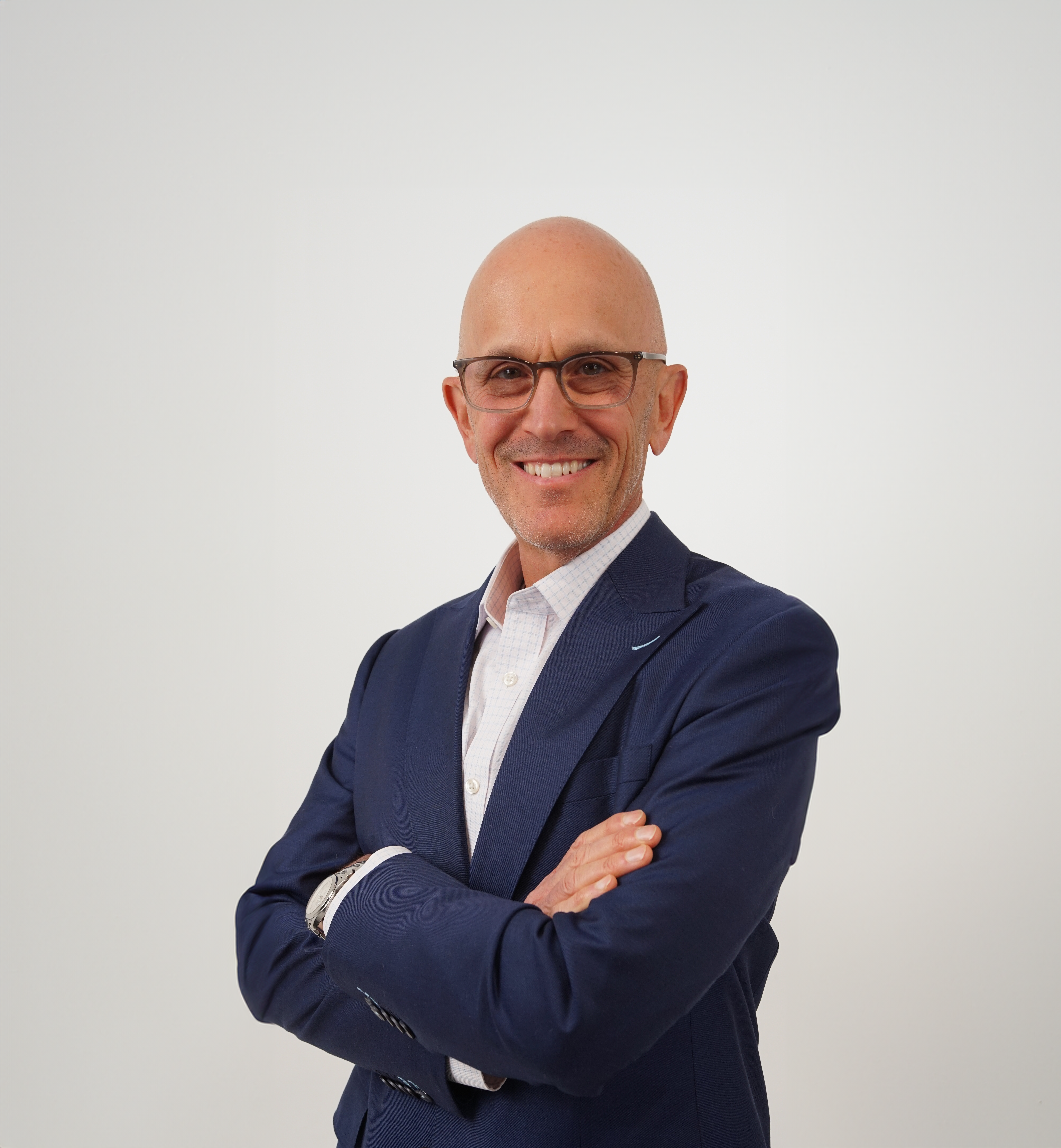 Dustin+Dingus+122+Senior Investment Advisor.png