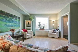Living Room - Before
