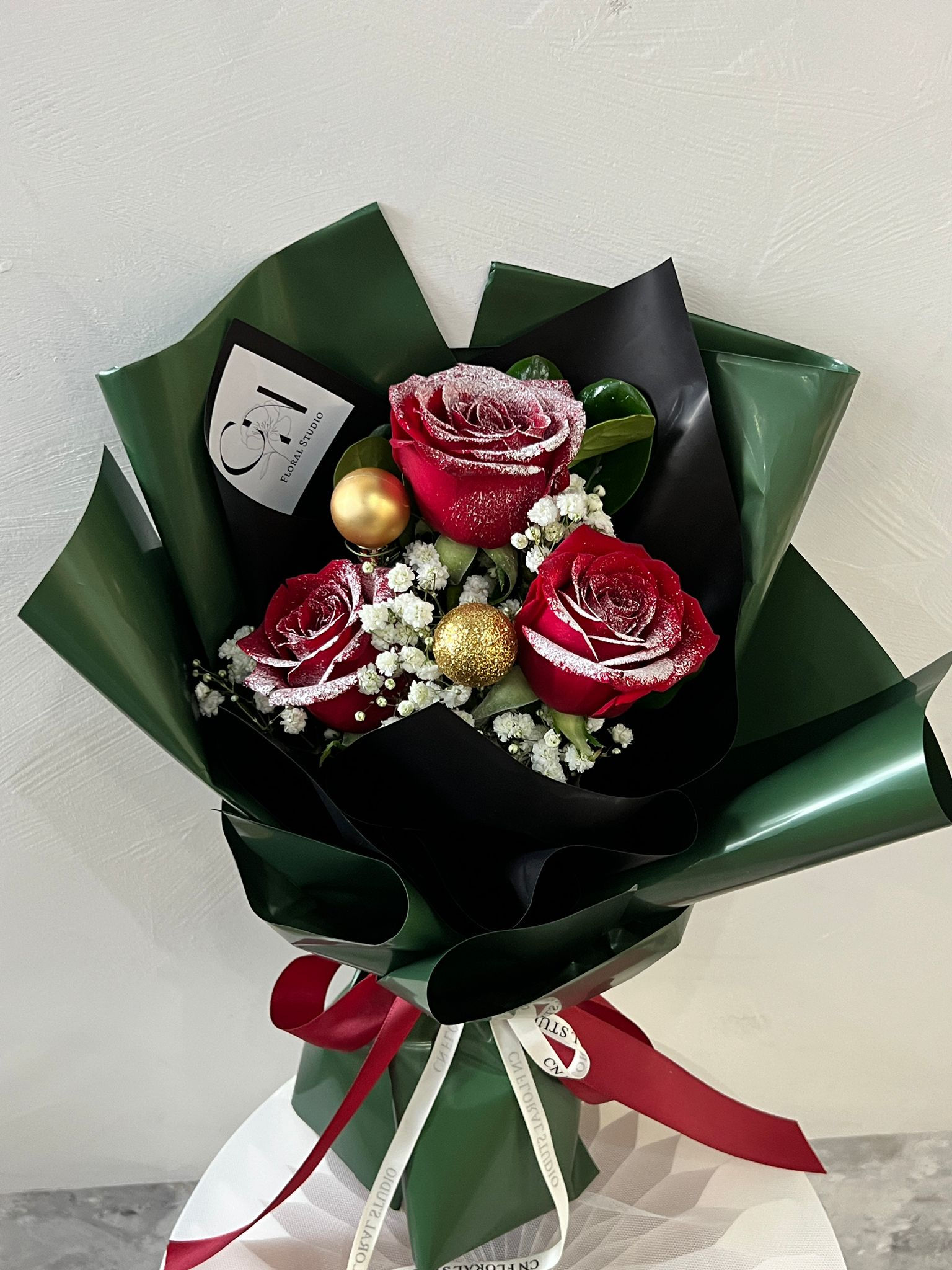 Petite Christmas Bouquet