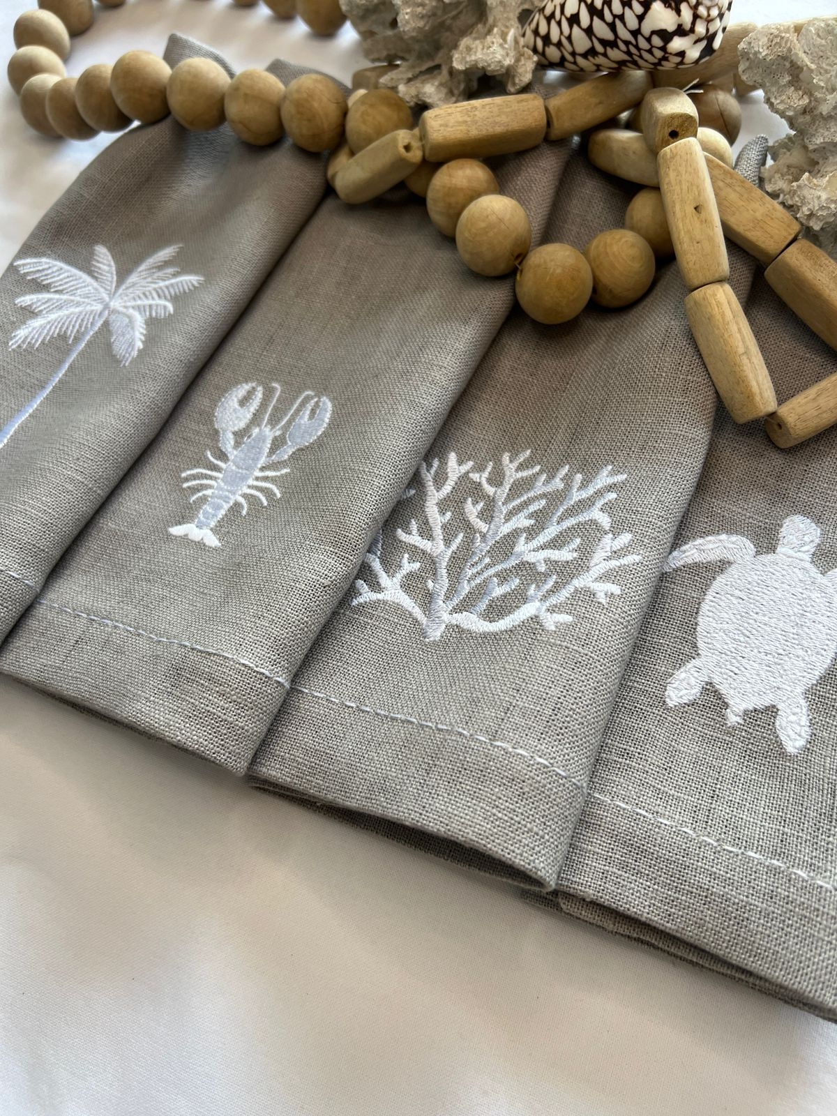 Gift Box - The Resort Collection - Table Napkins set of 8