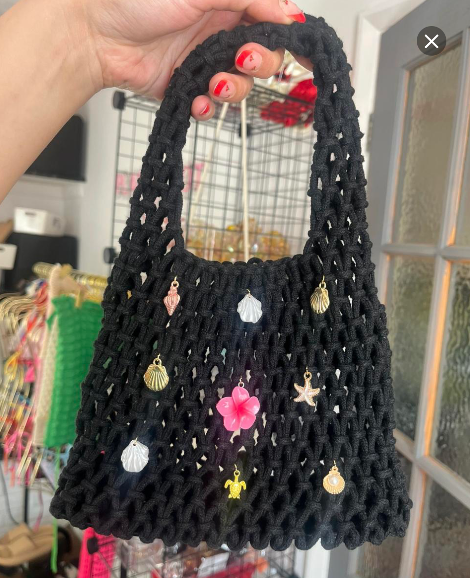 Wiki Woo - Black - Pink Shell Ibiza Holiday Crochet Bag