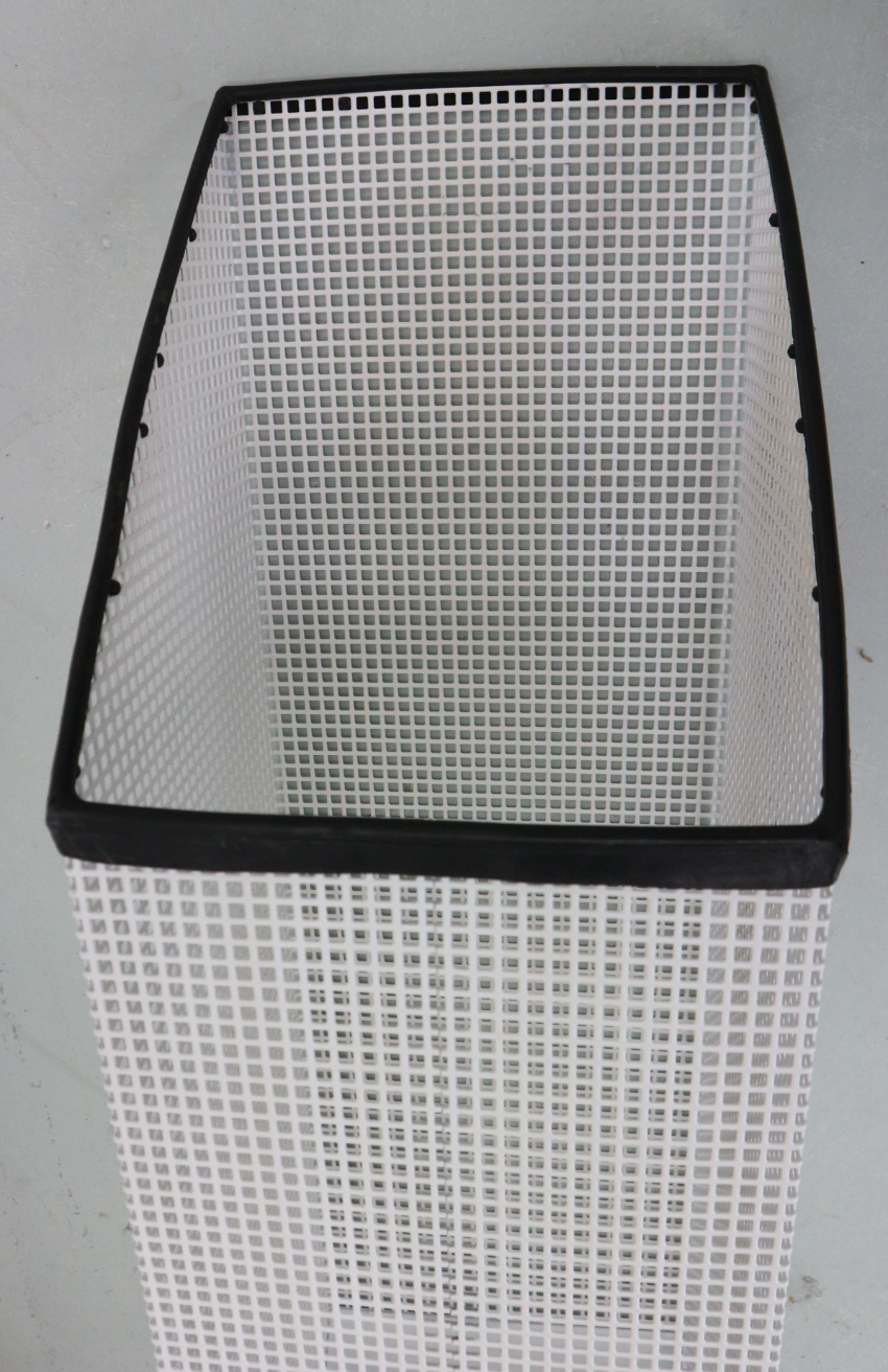 Thumbnail: Paolo Piva Open White Metal Floor Lamp for Lumenform, 1970s, Italy