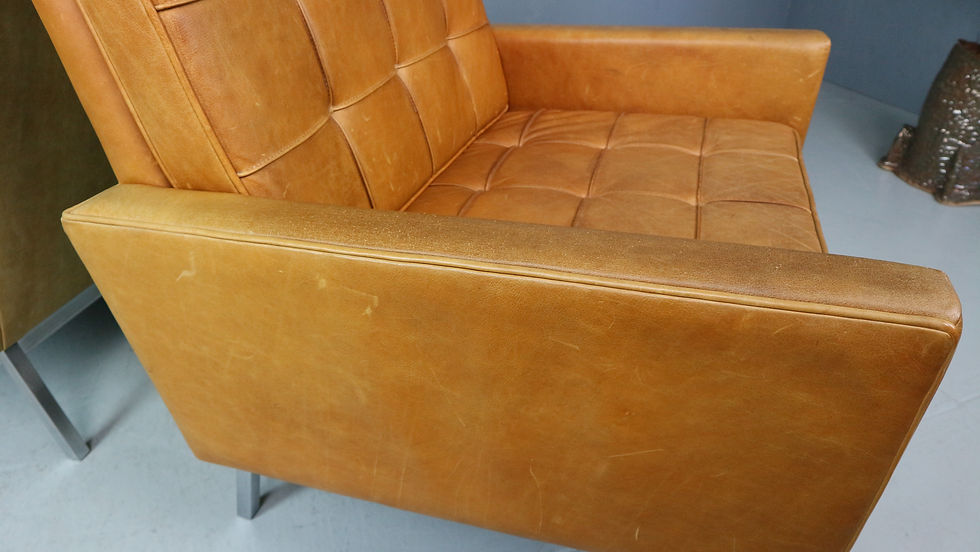 Thumbnail: Set of two cognac leather Florence Knoll lounge chairs model 65a