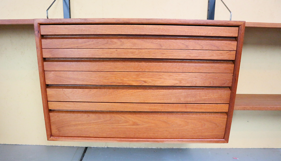 Thumbnail: Poul Cadovius XXL Royal System Danish Modern Teak Wall Unit Shelving, 1960