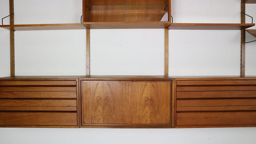 Thumbnail: Extra Large Poul Cadovius for Royal System Wall System or Shelving Unit, 1950's